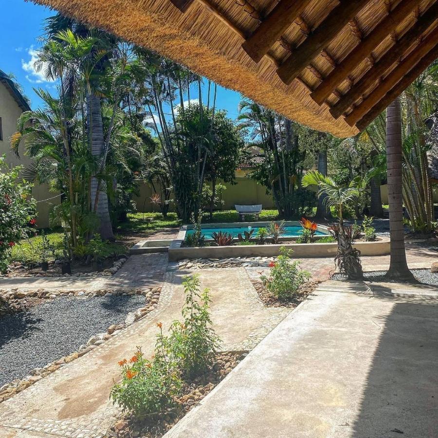 La Lechere Guest House Phalaborwa Εξωτερικό φωτογραφία